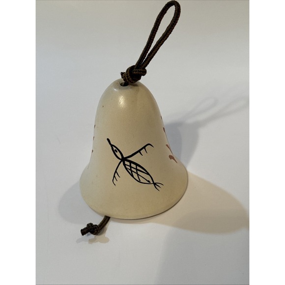 Dobe Arizona clay chime w/hand painted with clapper. - Picture 6 of 9